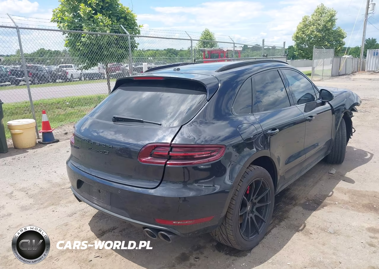 2017 Porsche Macan Gts VIN:WP1AG2A53HLB53101 - 4