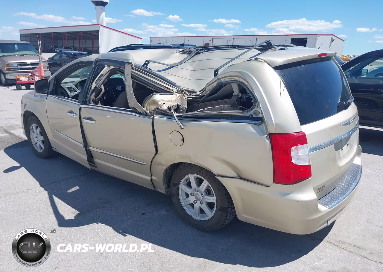 2011 Chrysler Town & Country Touring VIN:2A4RR5DG1BR798772 - 3