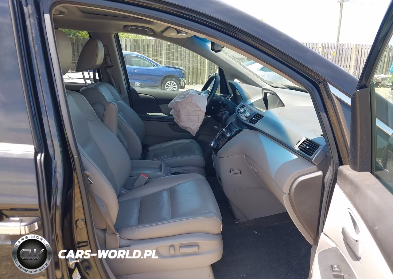 2011 Honda Odyssey Touring-Touring Elite VIN:5FNRL5H97BB011662 - 5