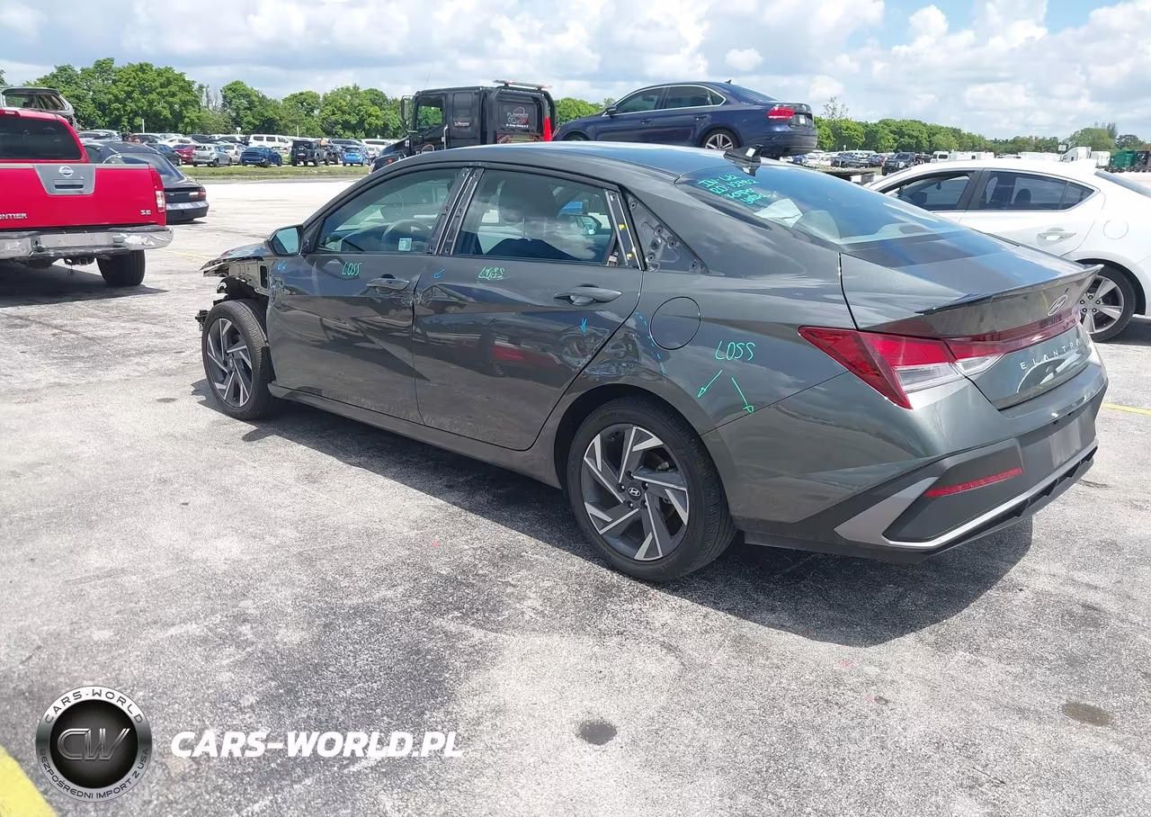 2025 Hyundai Elantra Sel Sport VIN:KMHLM4DG0SU048900 - 3