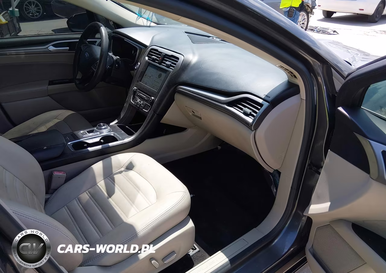 2017 Ford Fusion Se VIN:3FA6P0HD0HR289976 - 5