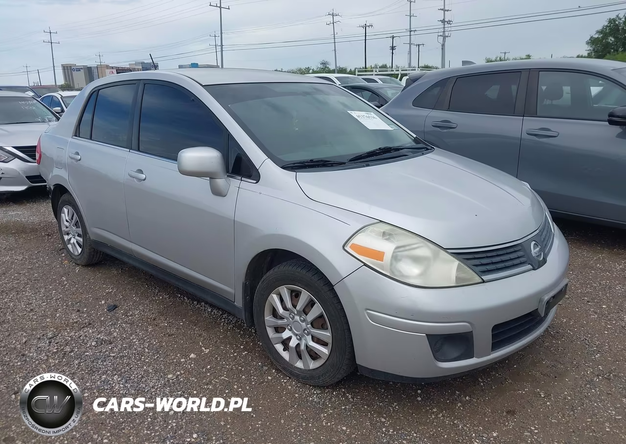 2008 Nissan Versa 1.8 S