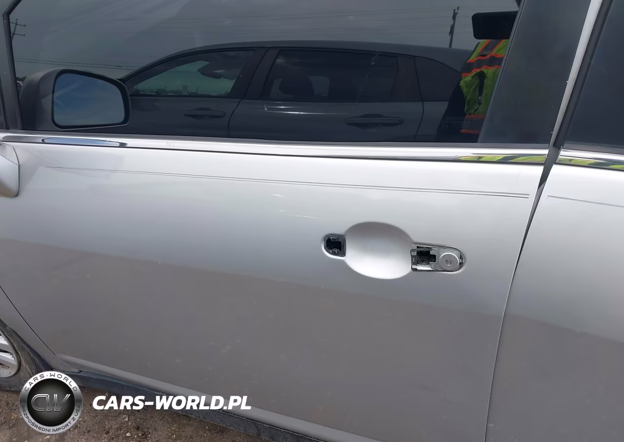 2008 Nissan Versa 1.8 S VIN:3N1BC11E48L454009 - 16