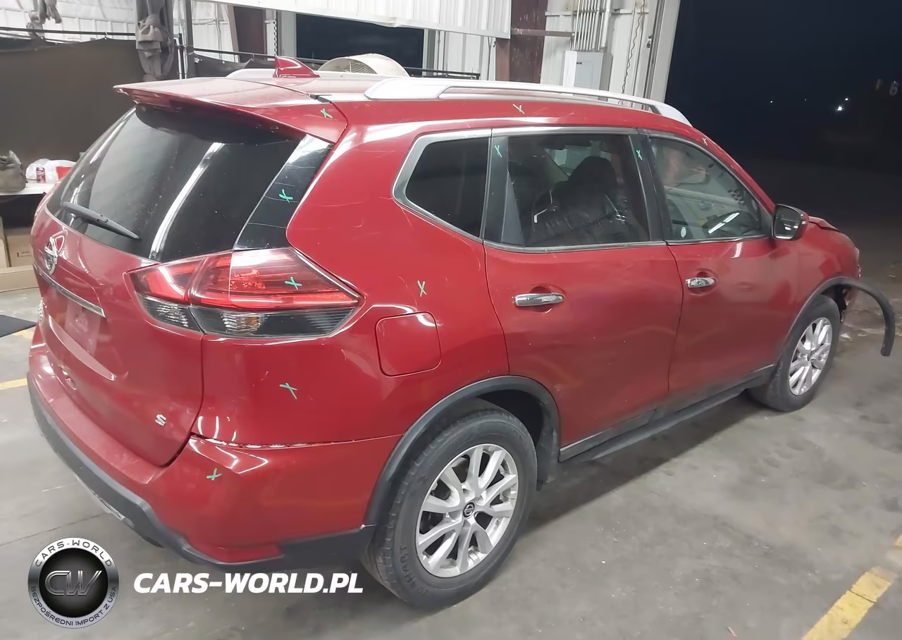 2017 Nissan Rogue Sv VIN:5N1AT2MT8HC744740 - 4
