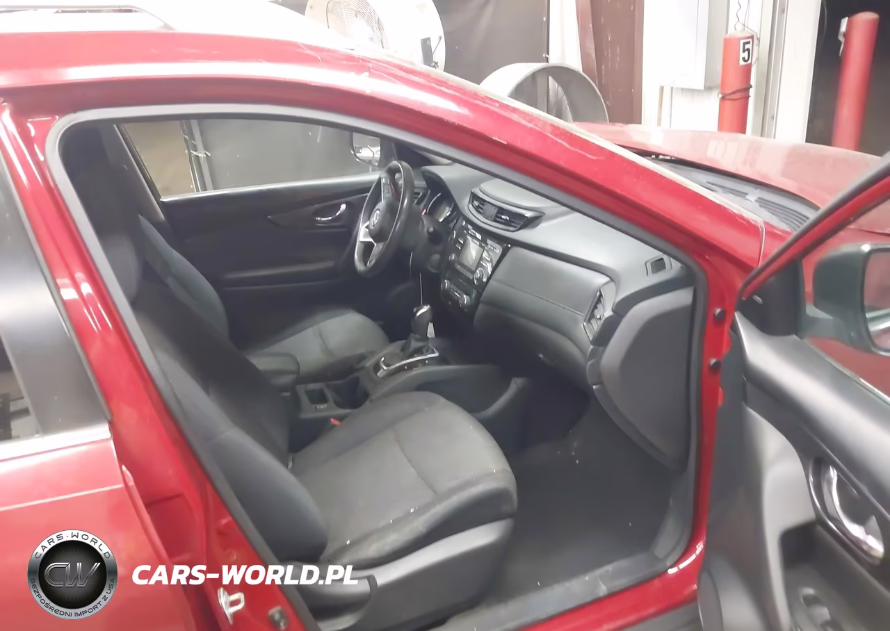 2017 Nissan Rogue Sv VIN:5N1AT2MT8HC744740 - 5