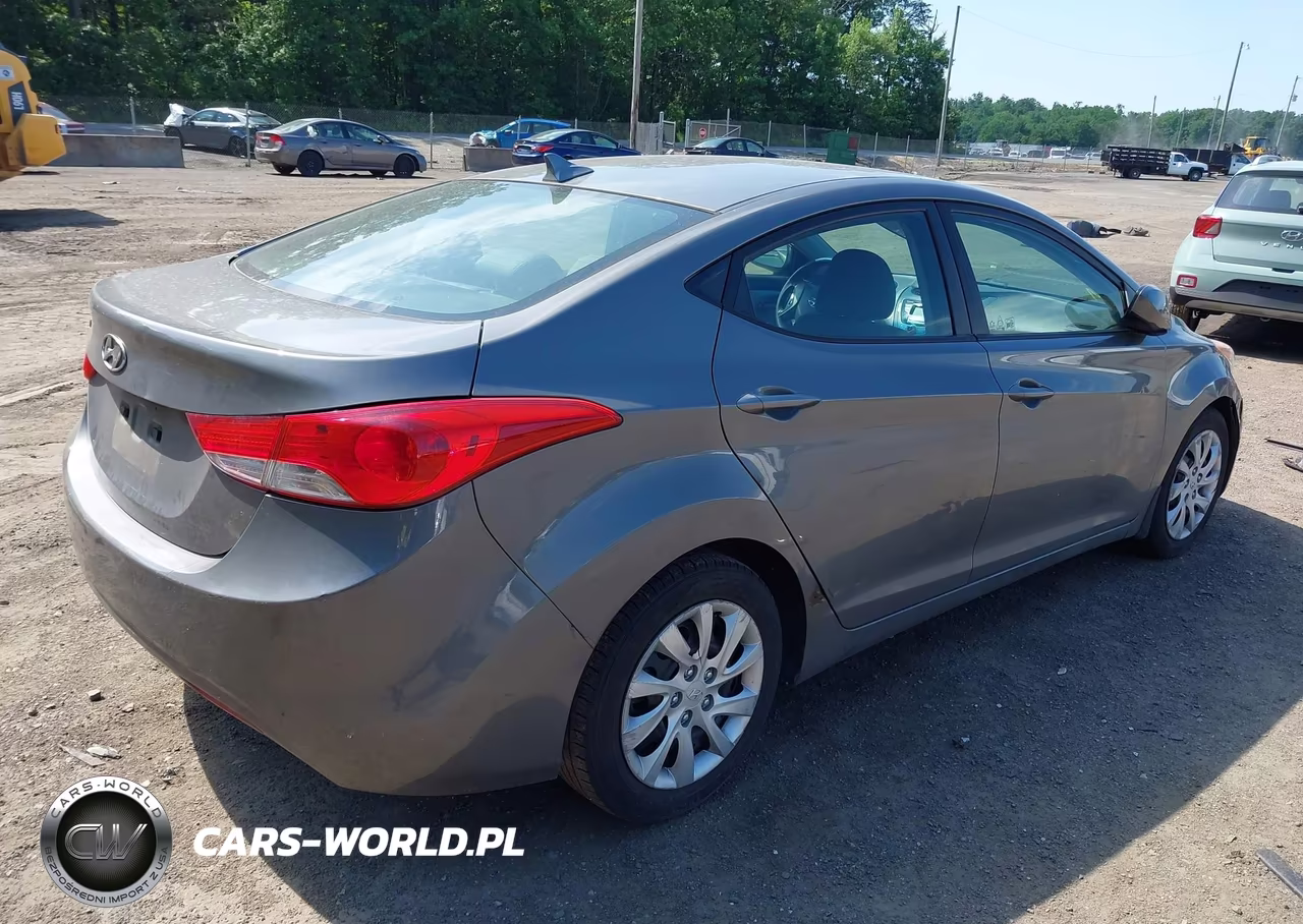 2013 Hyundai Elantra Gls VIN:5NPDH4AEXDH202154 - 4