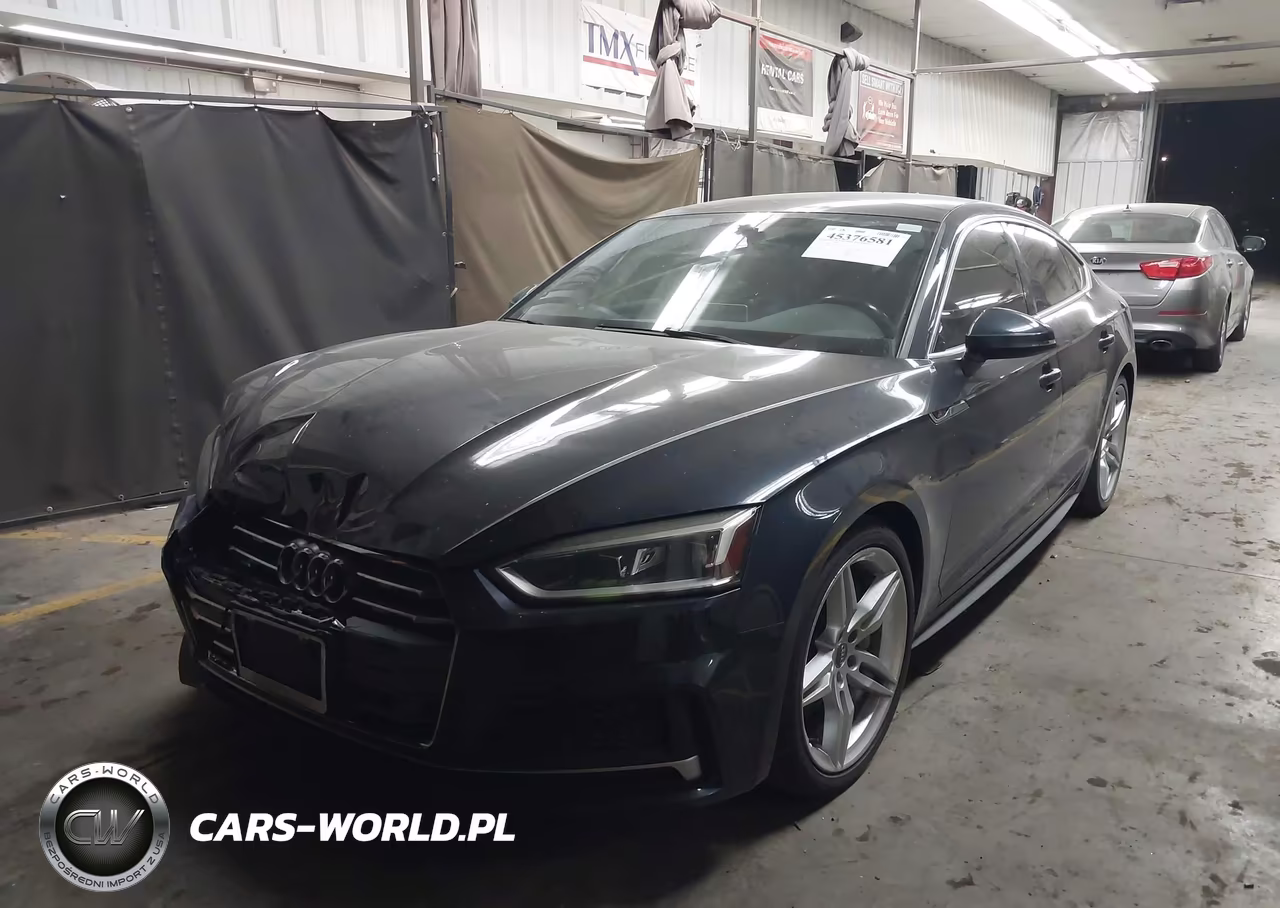 2018 Audi A5 2.0T Premium VIN:WAUENCF52JA084939 - 2