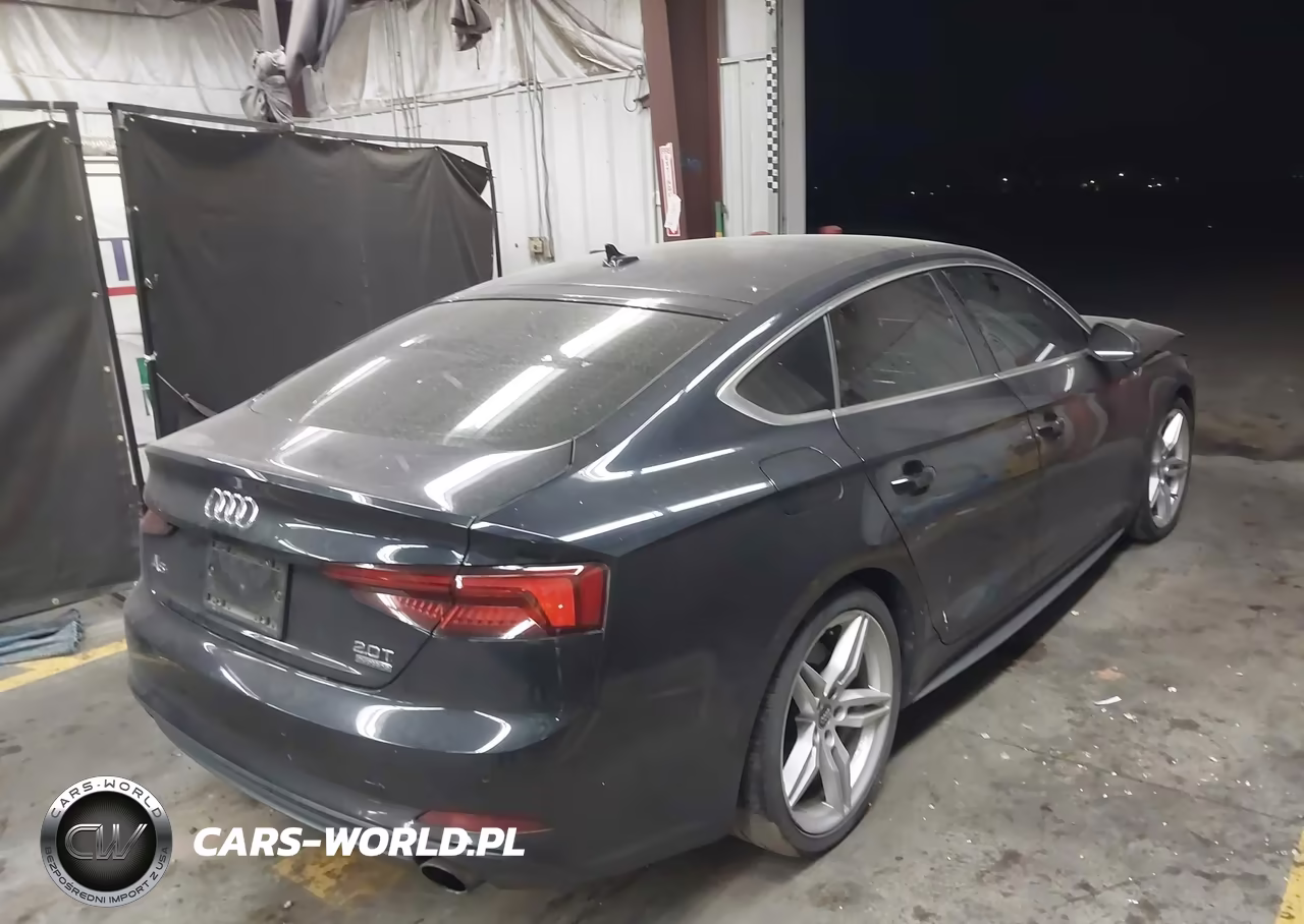 2018 Audi A5 2.0T Premium VIN:WAUENCF52JA084939 - 4