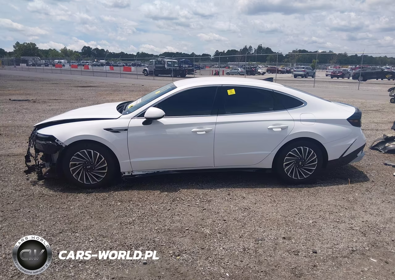 2025 Hyundai Sonata Hybrid Sel VIN:KMHL34JJ0SA123020 - 15
