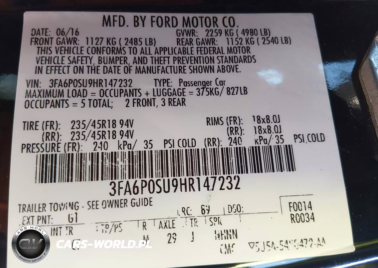 2017 Ford Fusion Energi Titanium VIN:3FA6P0SU9HR147232 - 9