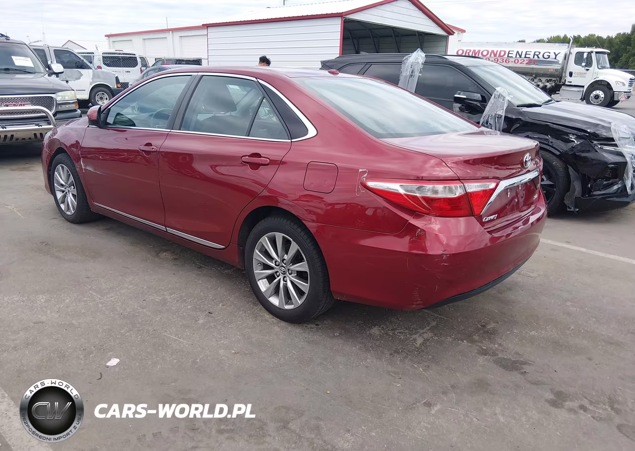 2017 Toyota Camry Xle VIN:4T1BF1FK2HU811272 - 3