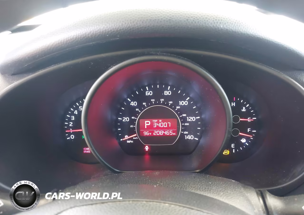 2014 Kia Soul + VIN:KNDJP3A57E7006775 - 7
