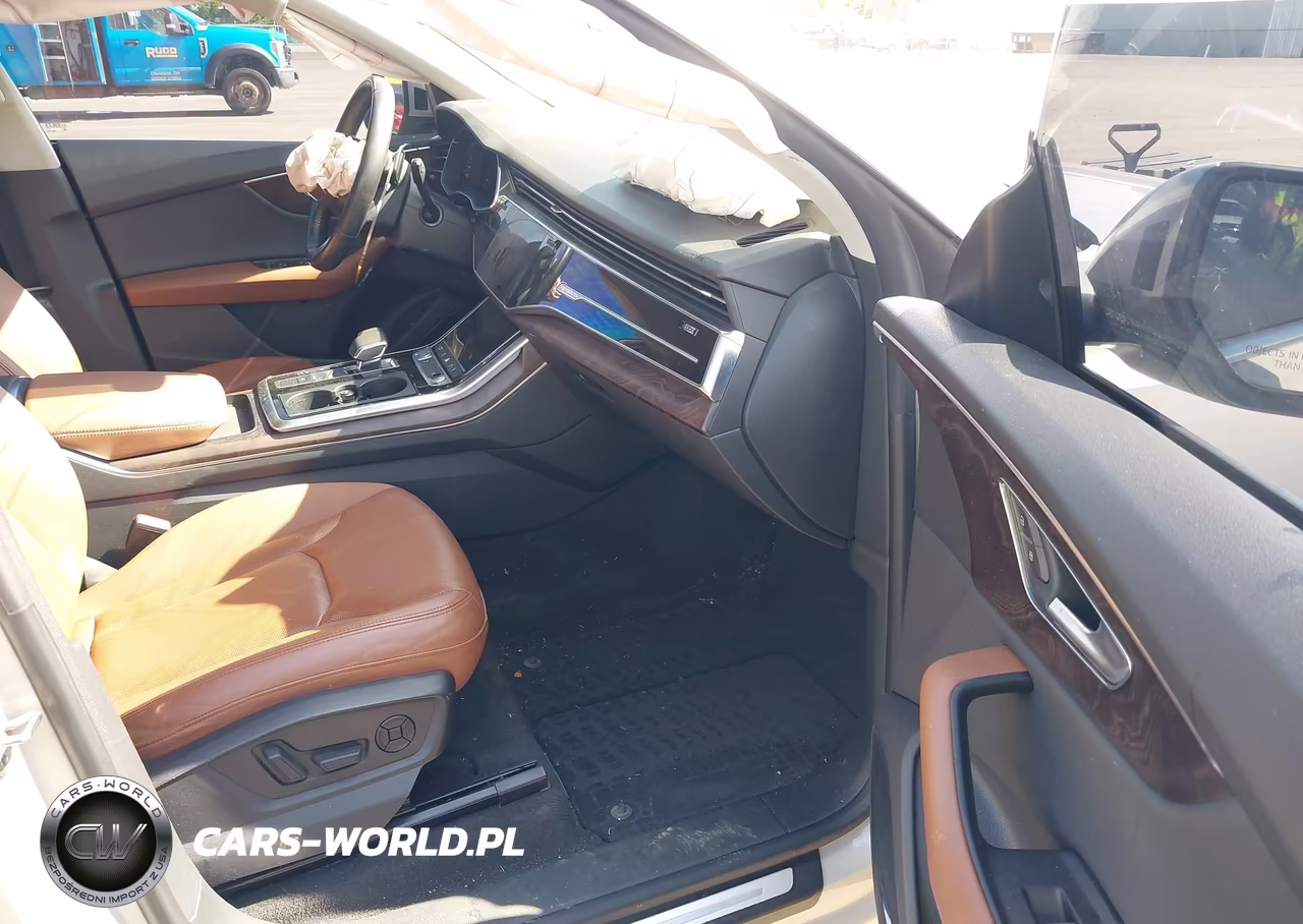 2020 Audi Q8 Premium Plus 55 Tfsi Quattro Tiptronic VIN:WA1BVAF13LD014028 - 5