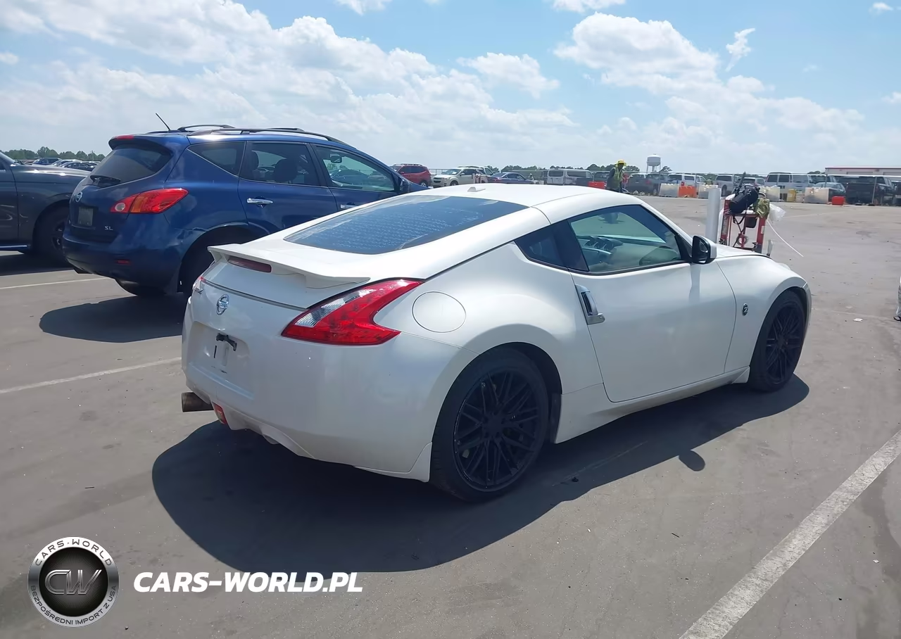 2009 Nissan 370Z Touring VIN:JN1AZ44E49M403009 - 4