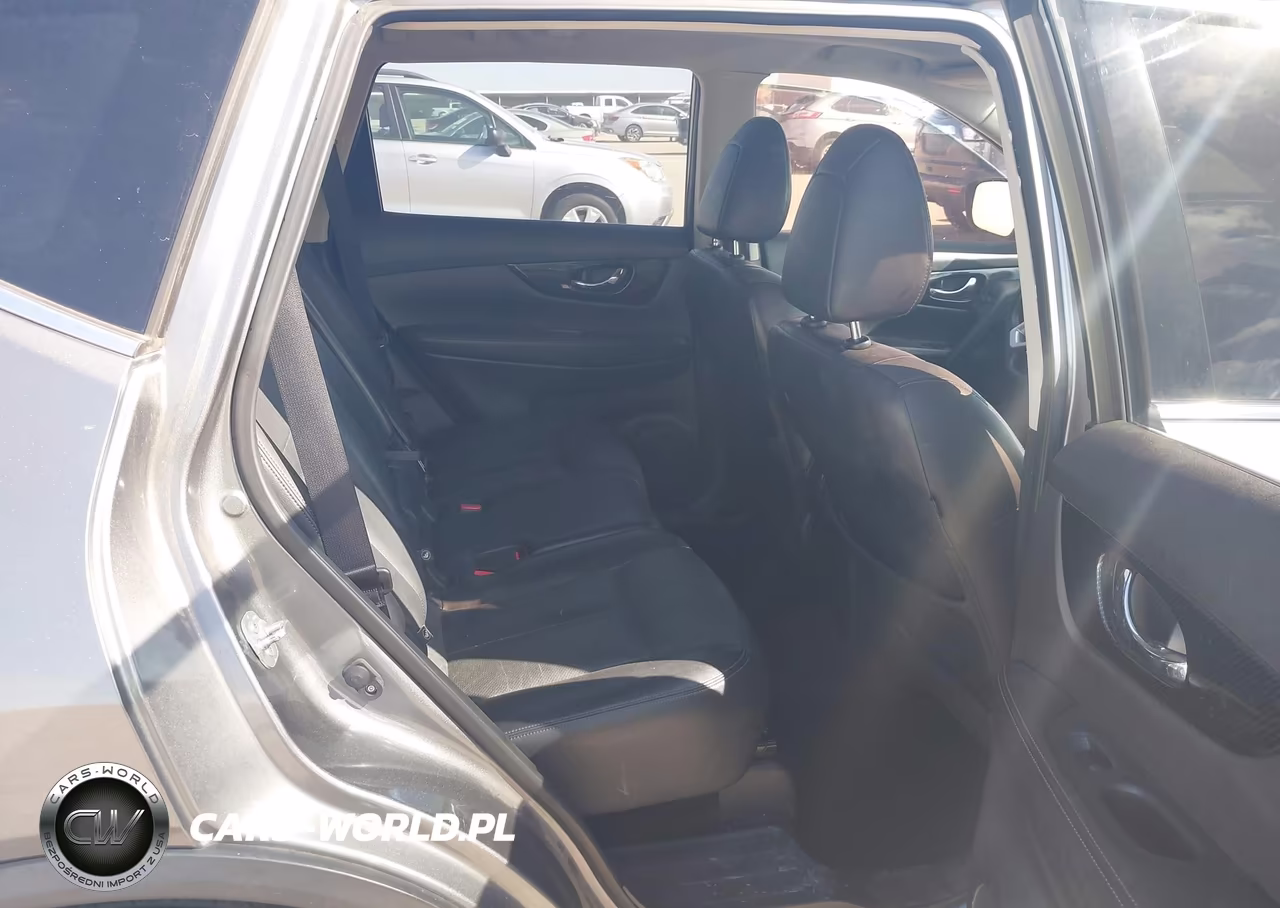 2017 Nissan Rogue Sl VIN:JN8AT2MV8HW019633 - 8