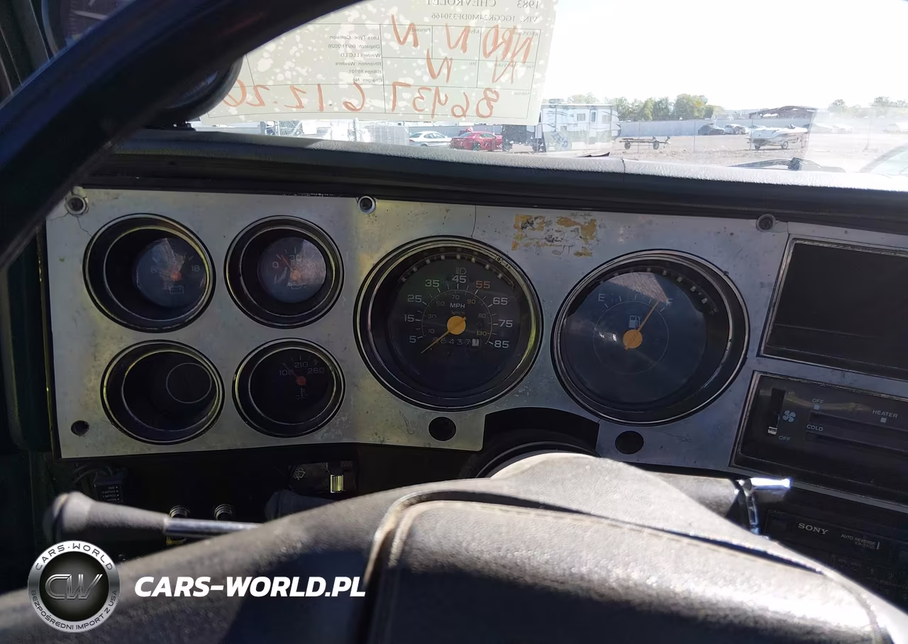 1983 Chevrolet K20 VIN:1GCGK24M0DF330466 - 7