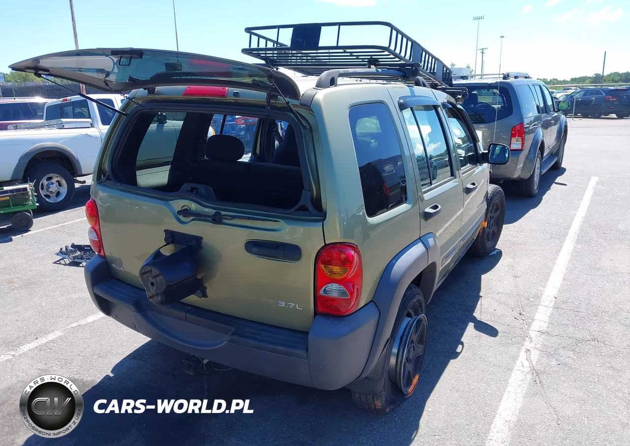 2003 Jeep Liberty Sport VIN:1J4GL48K43W625810 - 4
