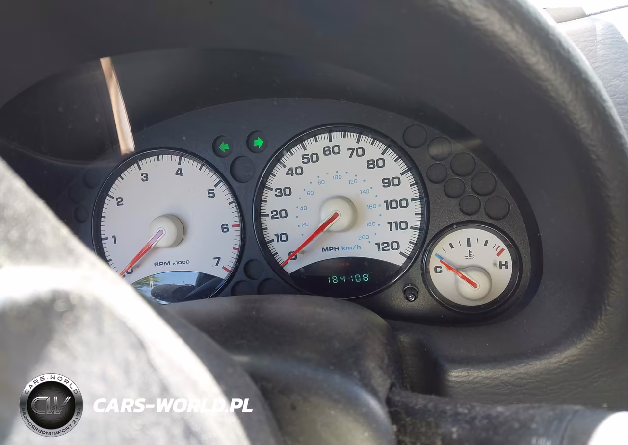 2003 Jeep Liberty Sport VIN:1J4GL48K43W625810 - 7
