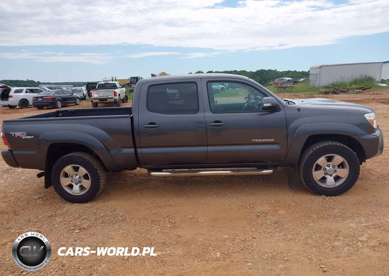 2013 Toyota Tacoma Base V6 VIN:3TMMU4FN8DM051491 - 12
