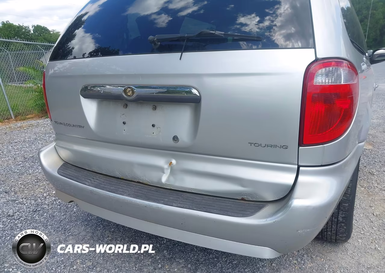 2007 Chrysler Town & Country Touring VIN:2A4GP54LX7R197913 - 15