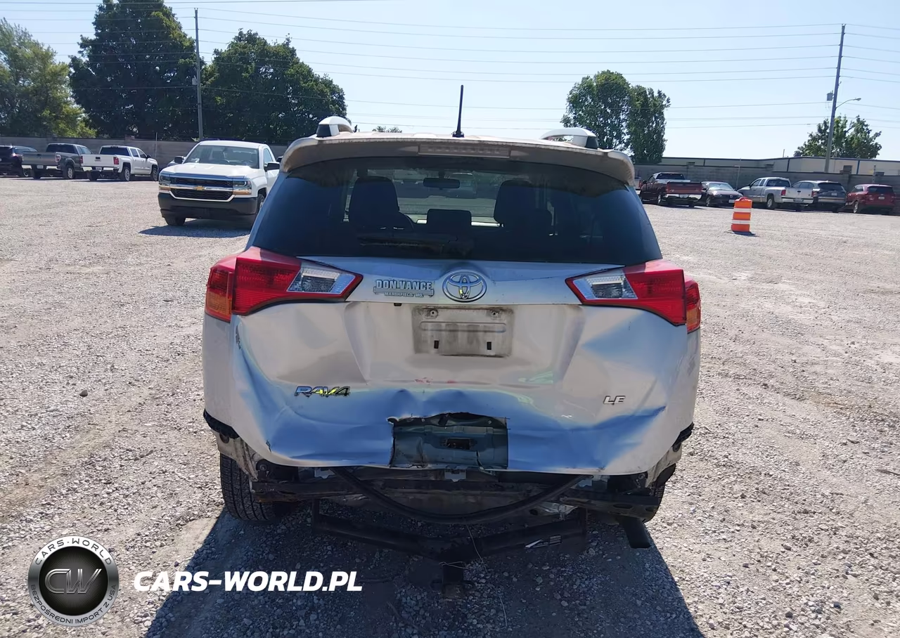 2014 Toyota Rav4 Le VIN:JTMZFREV9EJ016553 - 17