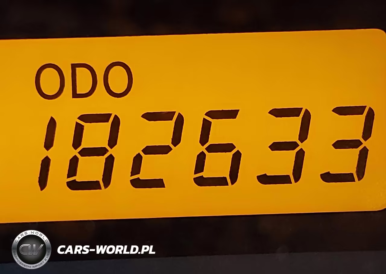 2010 Toyota Corolla S VIN:2T1BU4EE6AC326885 - 16