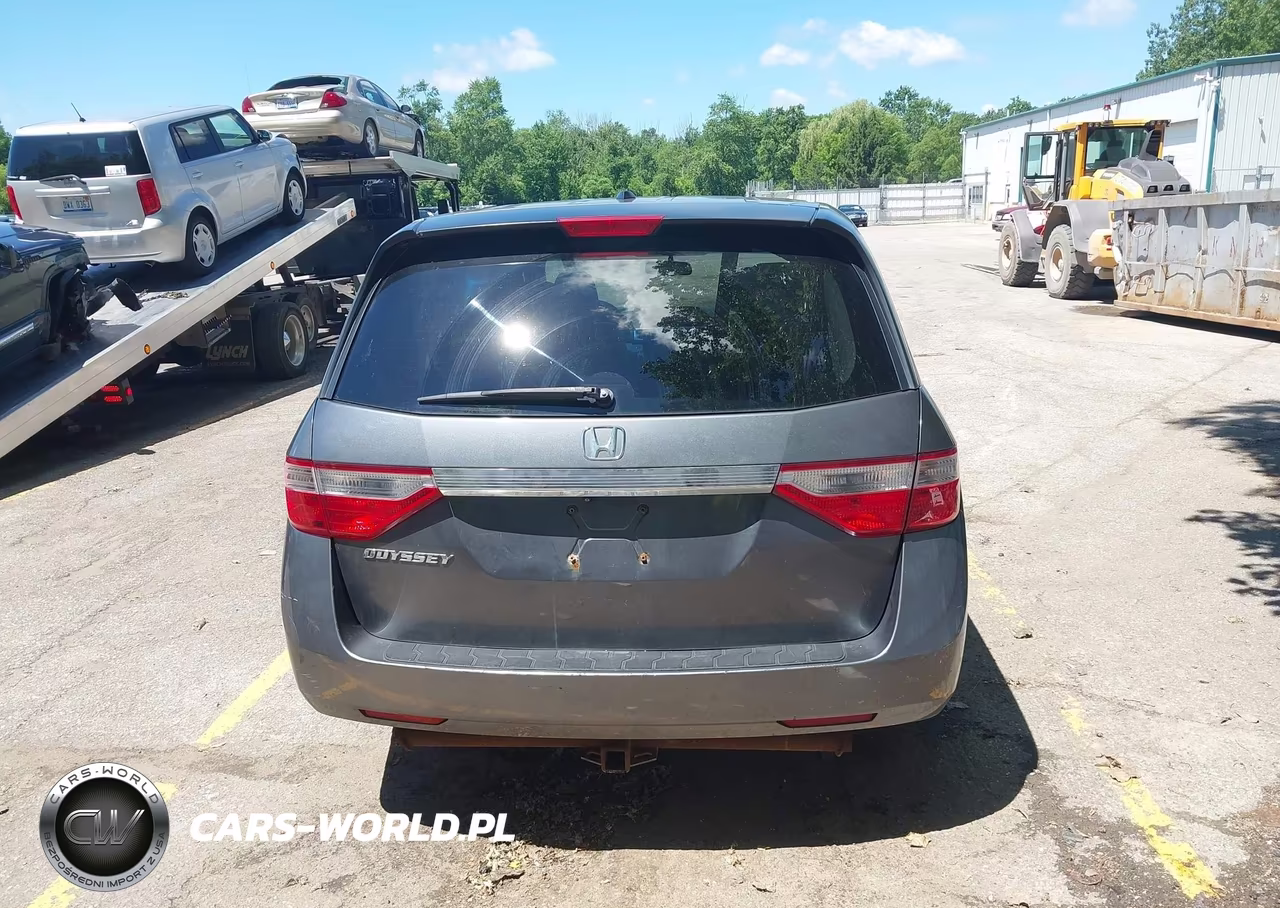2011 Honda Odyssey Ex-L VIN:5FNRL5H6XBB016165 - 17