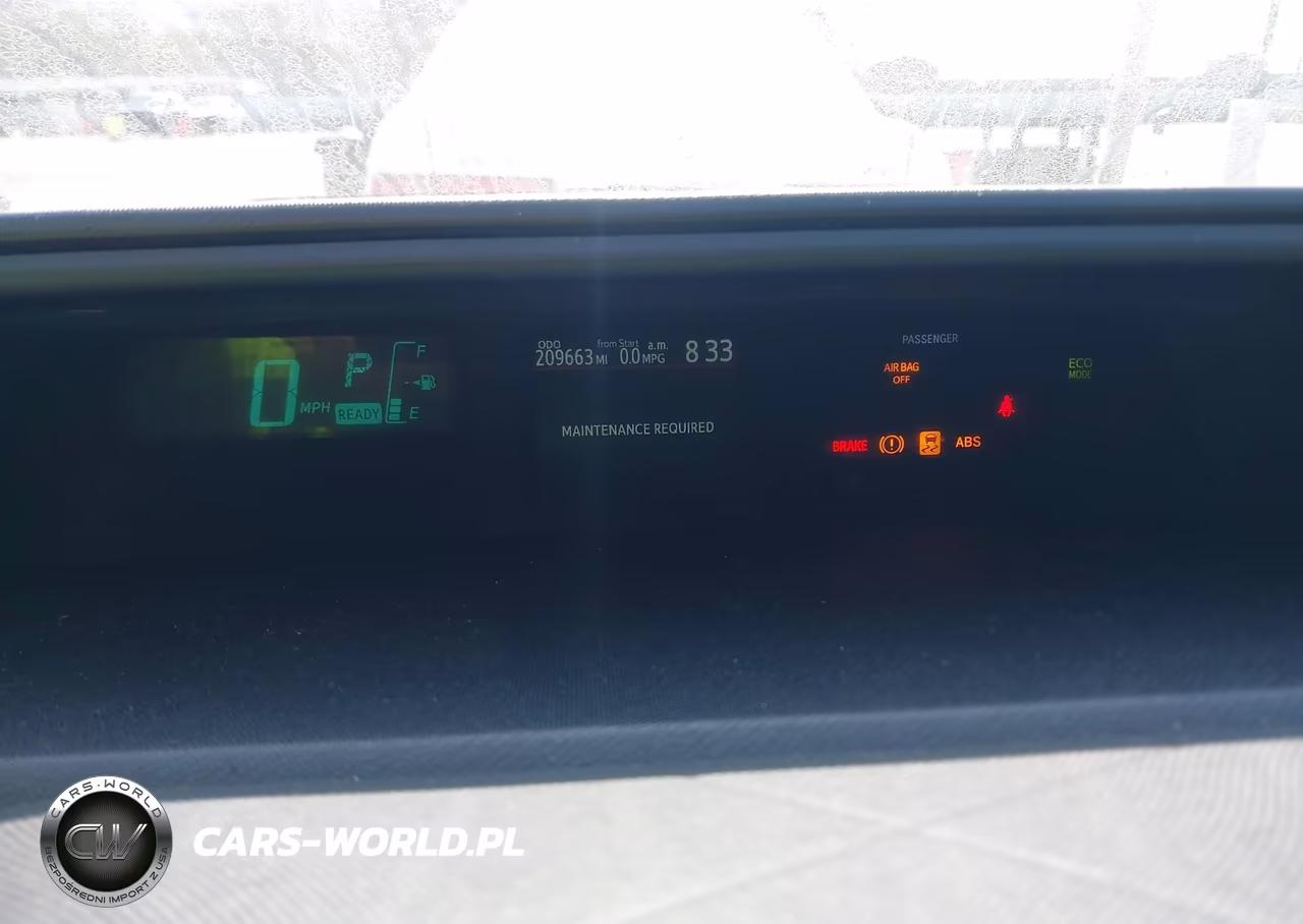 2013 Toyota Prius C One VIN:JTDKDTB31D1555996 - 7