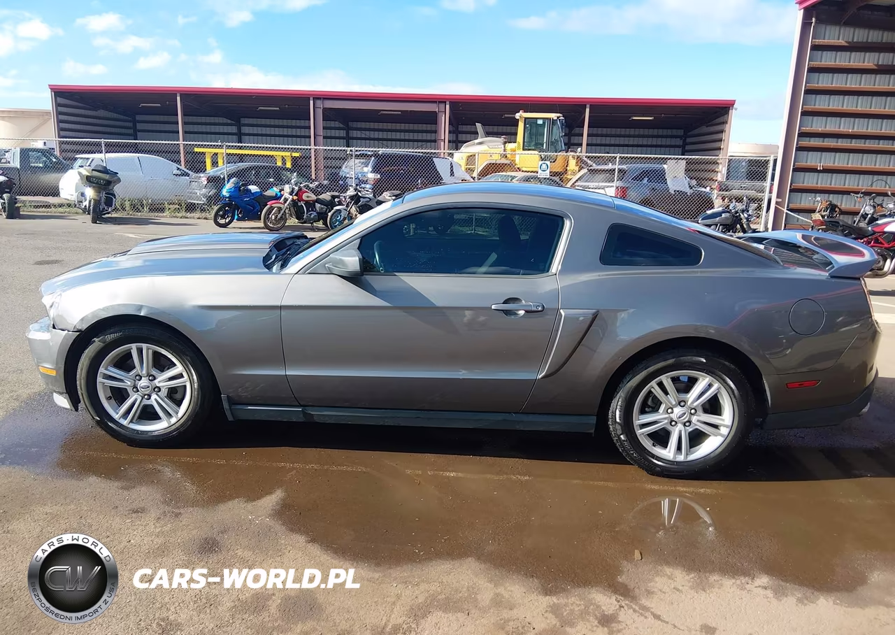 2011 Ford Mustang V6 VIN:1ZVBP8AM9B5152351 - 14