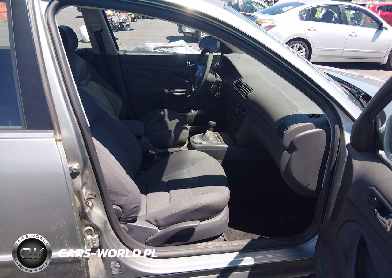 2005 Volkswagen Passat Gls VIN:WVWDD63B15E026929 - 5