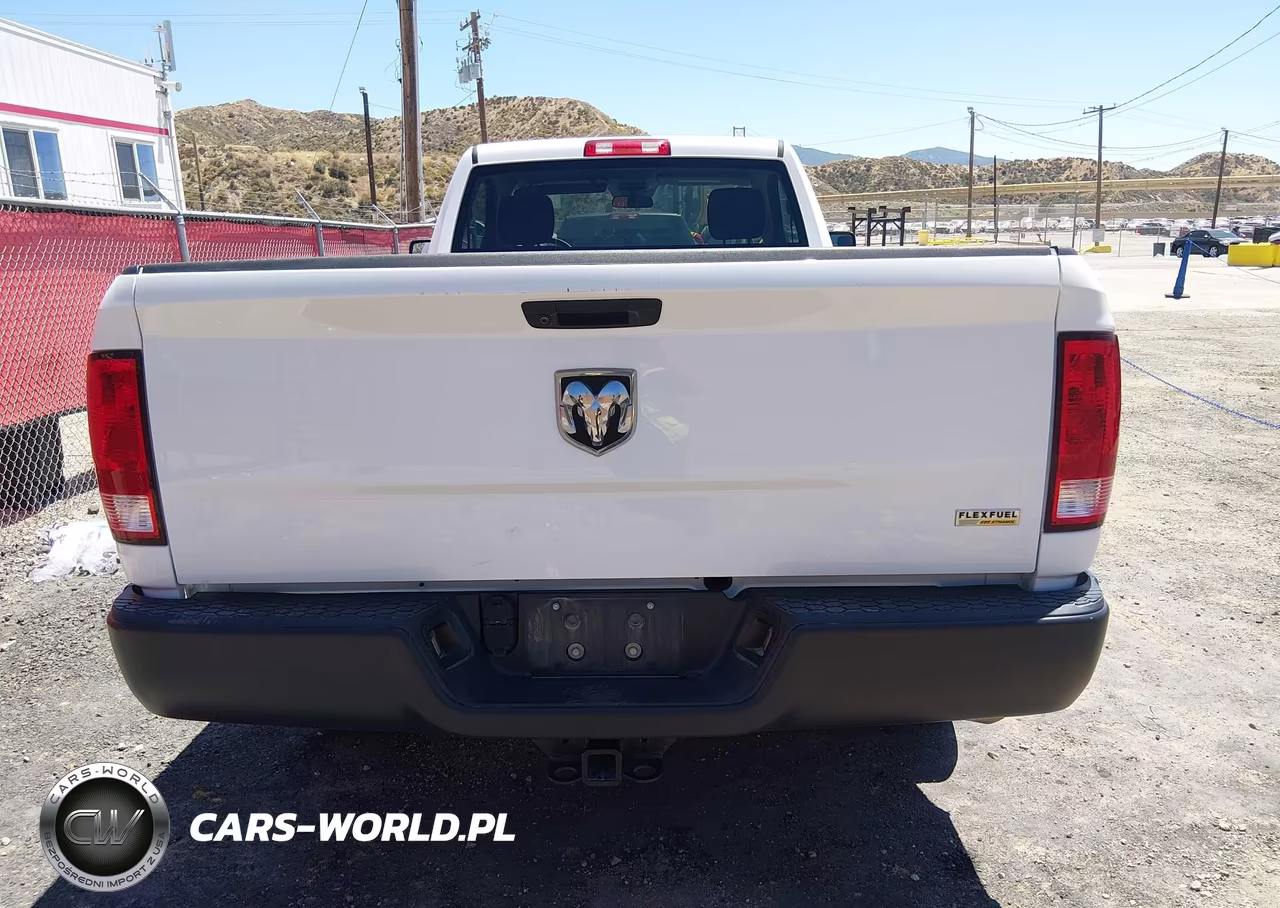 2019 Ram 1500 Classic Tradesman 4X2 8' Box VIN:3C6JR6DG2KG570849 - 18