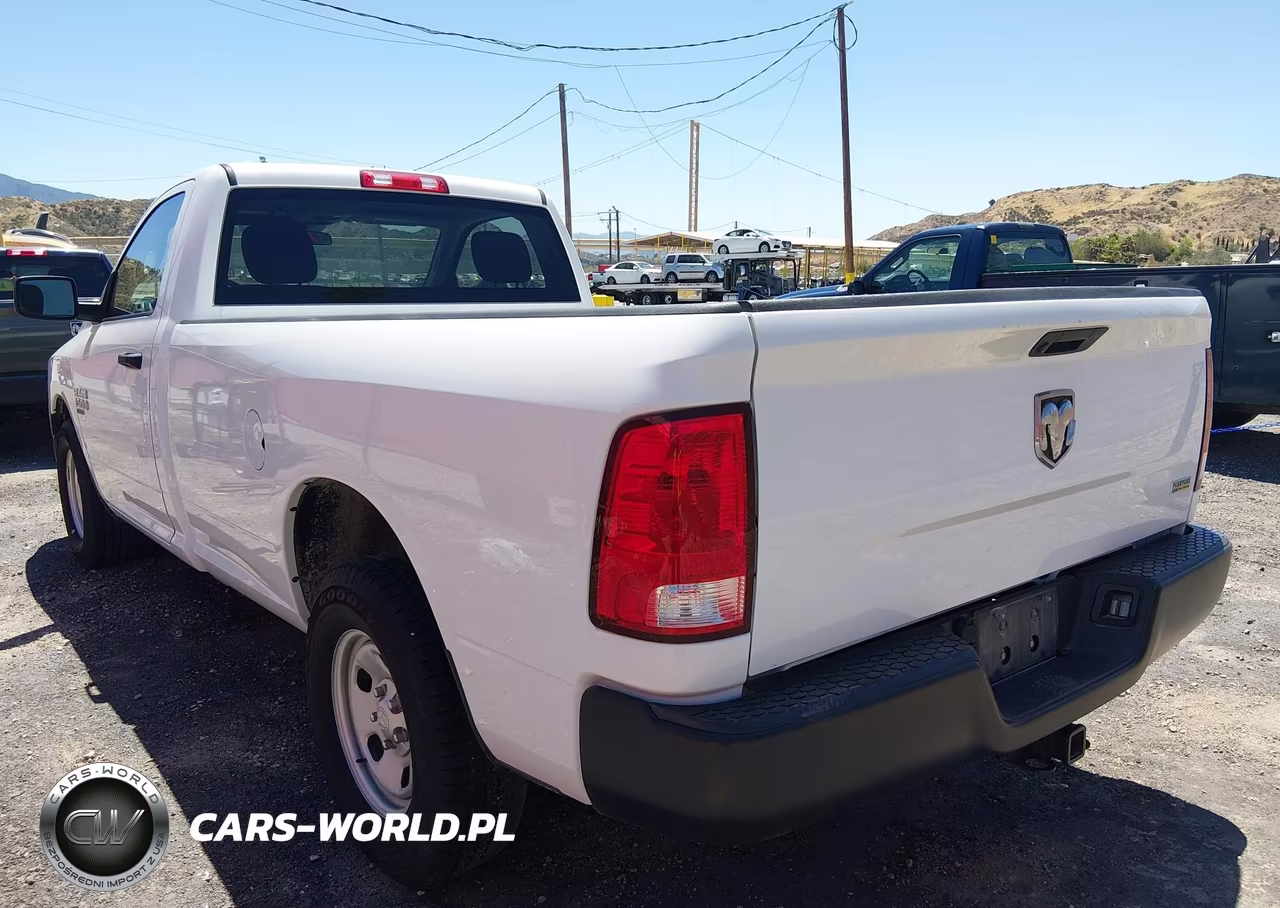 2019 Ram 1500 Classic Tradesman 4X2 8' Box VIN:3C6JR6DG2KG570849 - 3