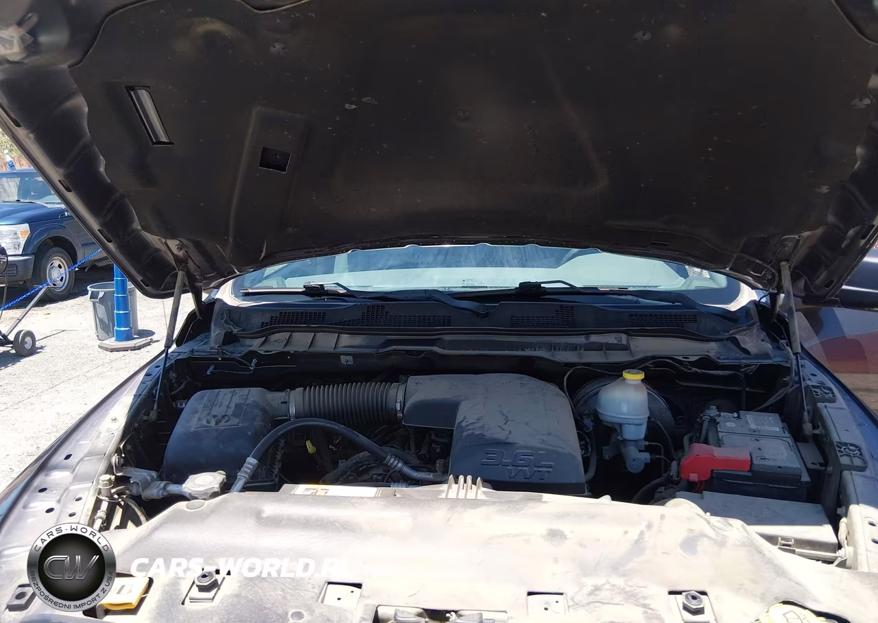 2016 Ram 1500 Tradesman VIN:1C6RR6KG0GS375578 - 10
