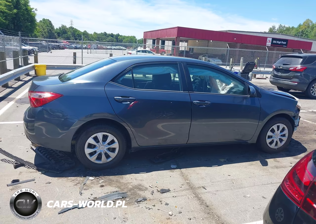 2019 Toyota Corolla L VIN:2T1BURHE8KC209187 - 13