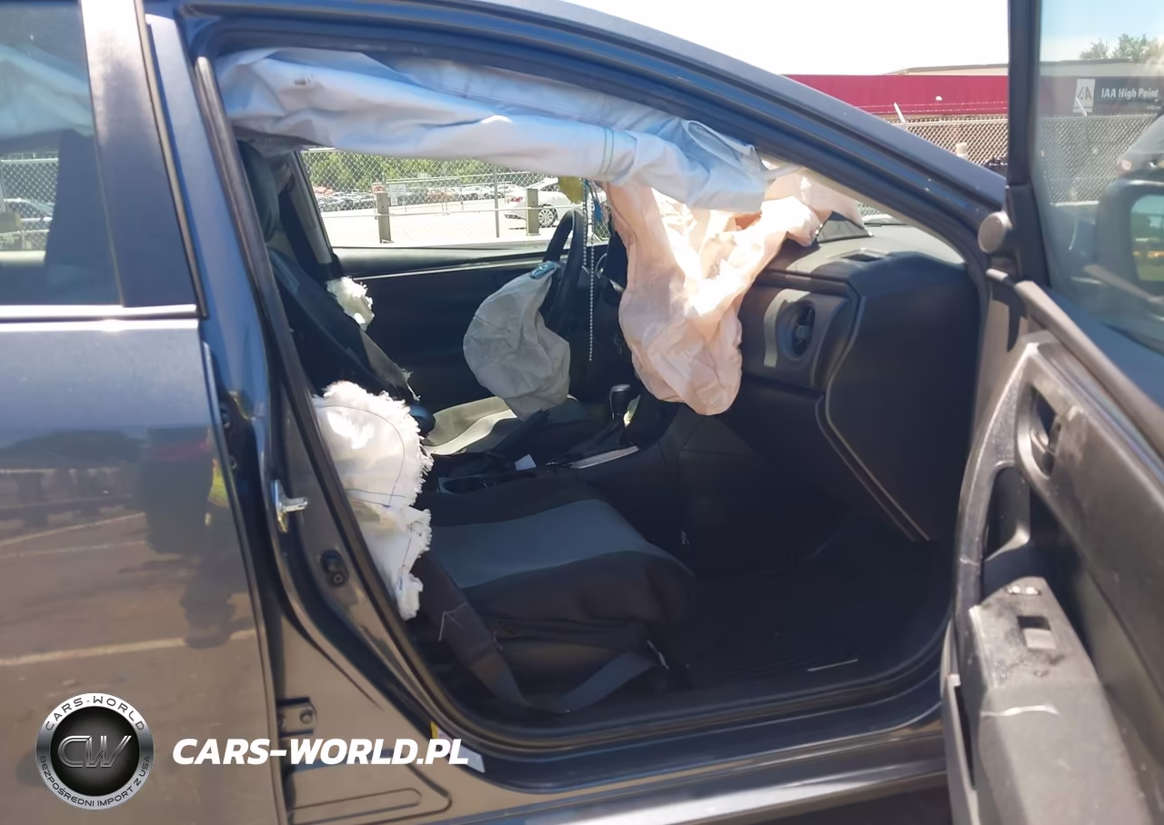 2019 Toyota Corolla L VIN:2T1BURHE8KC209187 - 5