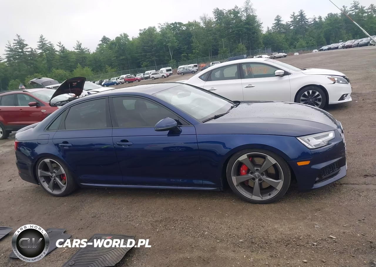 2018 Audi S4 Premium Plus VIN:WAUB4AF43JA007949 - 14