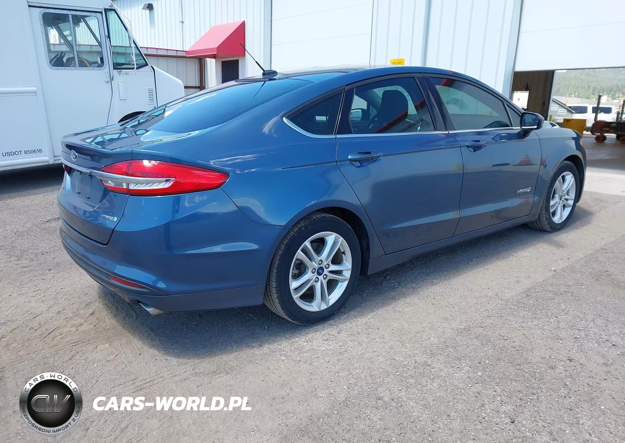 2018 Ford Fusion Hybrid S VIN:3FA6P0UU3JR209467 - 4