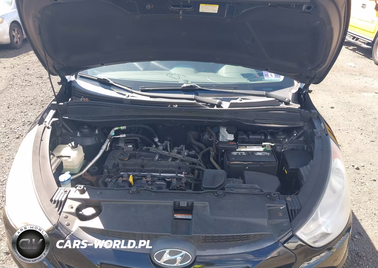 2012 Hyundai Tucson Gls VIN:KM8JUCAC5CU541850 - 10