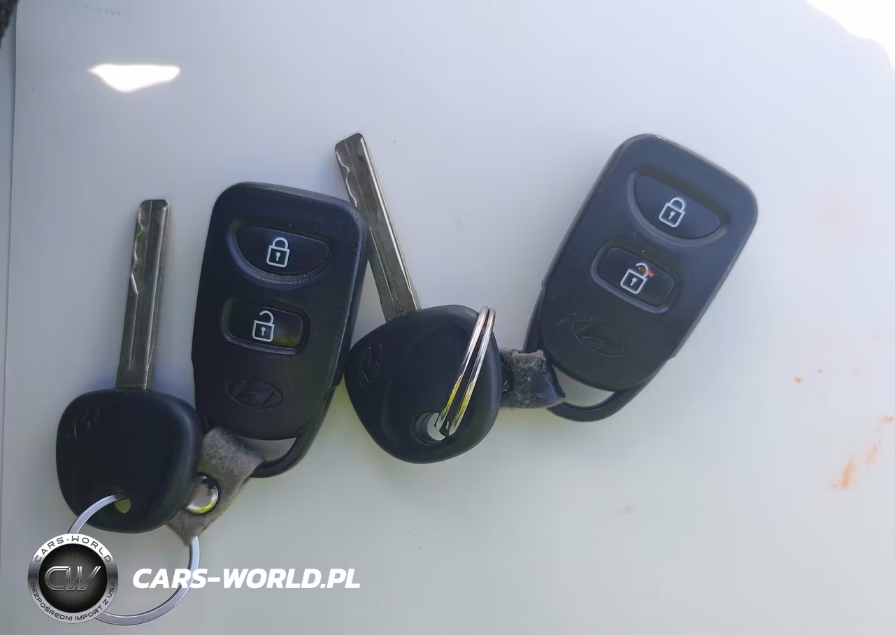 2012 Hyundai Tucson Gls VIN:KM8JUCAC5CU541850 - 11