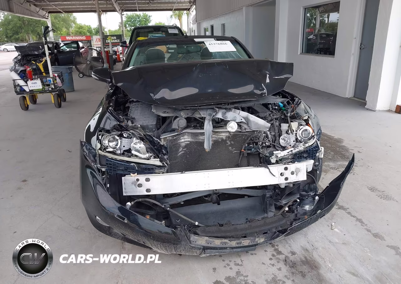 2011 Lexus Is 250C VIN:JTHFF2C29B2517594 - 12