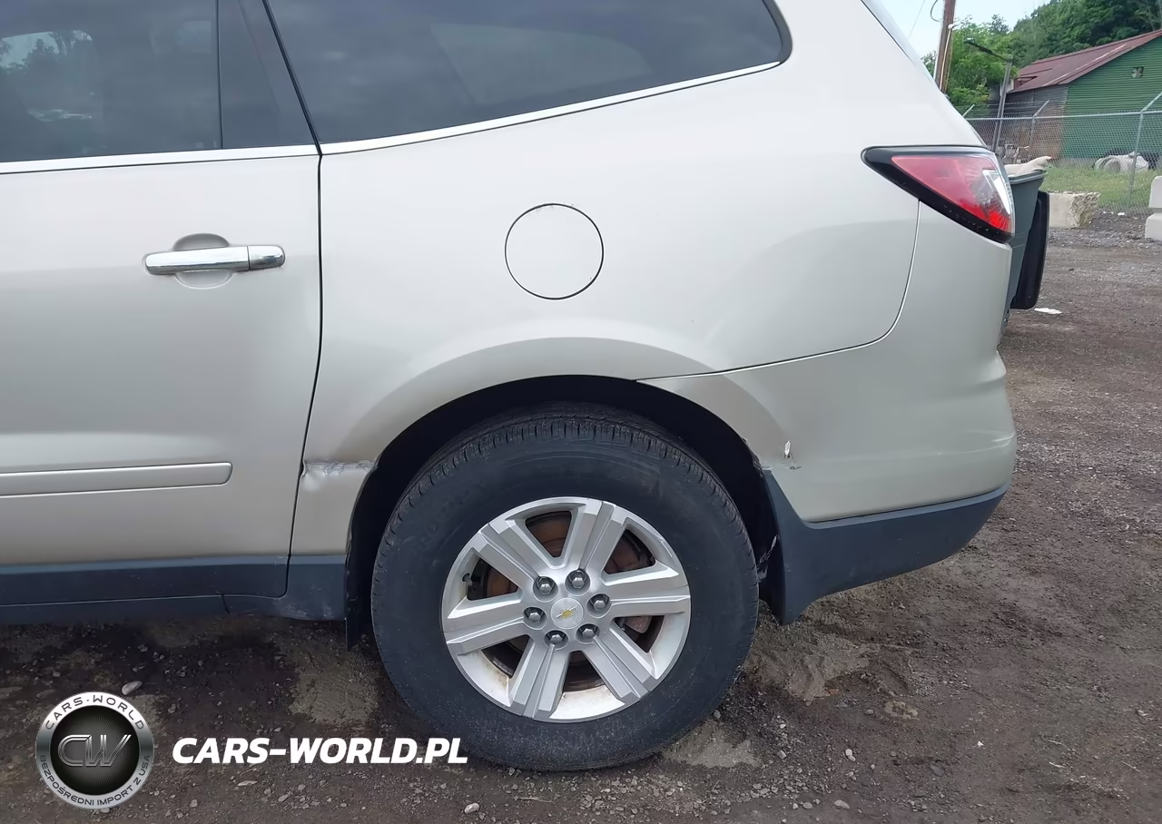 2013 Chevrolet Traverse Lt VIN:1GNKVGKD7DJ172567 - 13