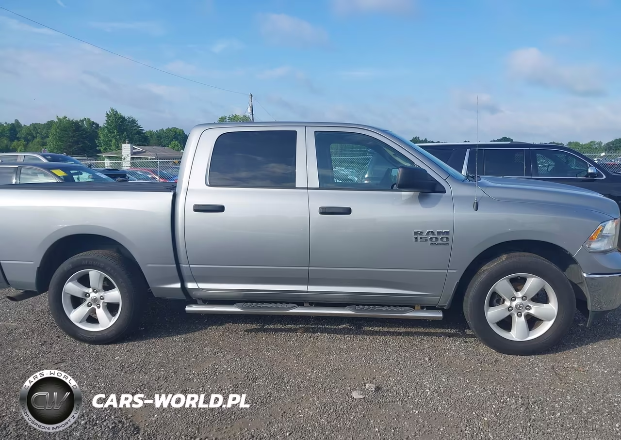 2021 Ram 1500 Classic Tradesman 4X2 5'7 Box VIN:3C6RR6KG3MG670340 - 14