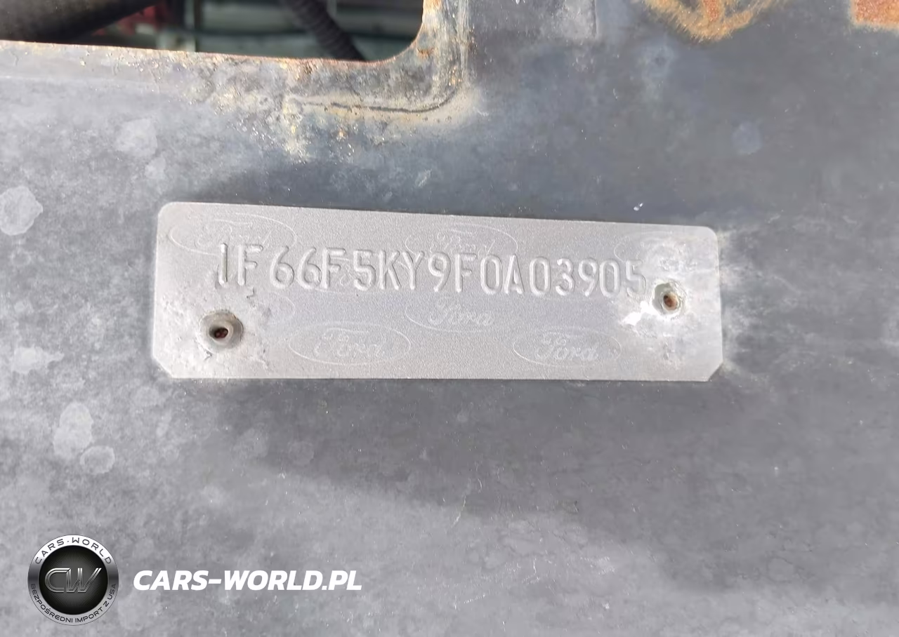 2015 Ford F-59 Commercial Stripped VIN:1F66F5KY9F0A03905 - 8
