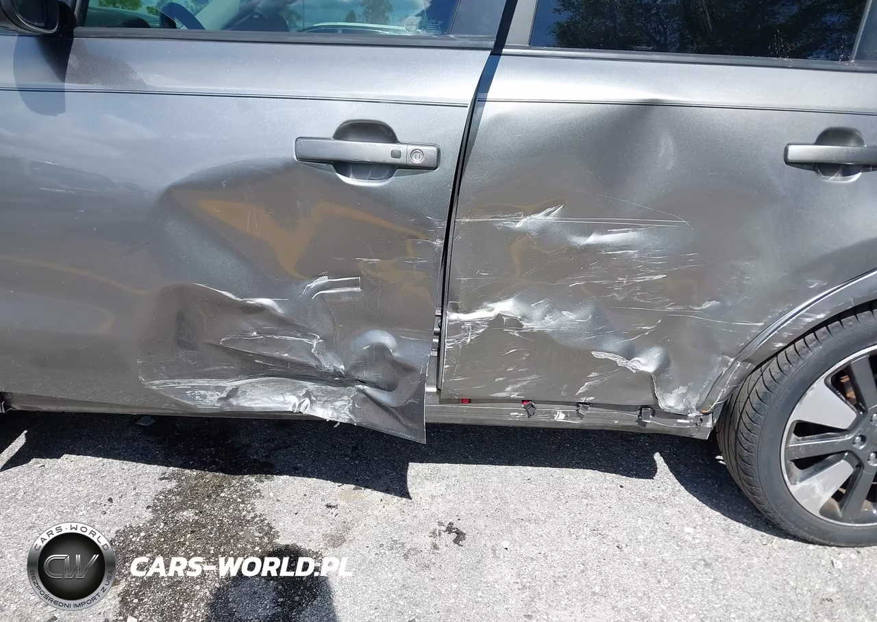 2016 Kia Soul ! VIN:KNDJX3A55G7266773 - 6