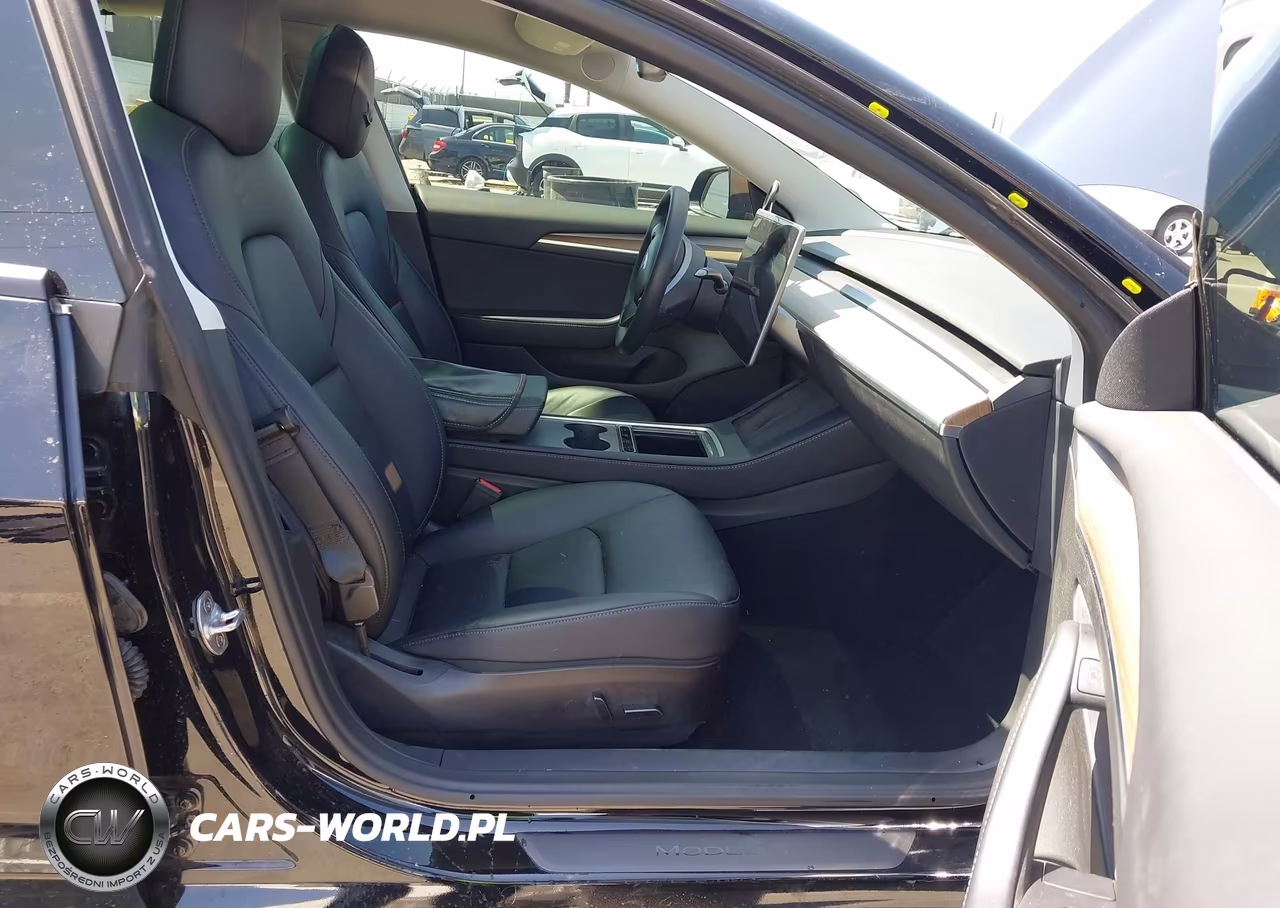 2023 Tesla Model 3 Rear-Wheel Drive VIN:5YJ3E1EAXPF383186 - 5