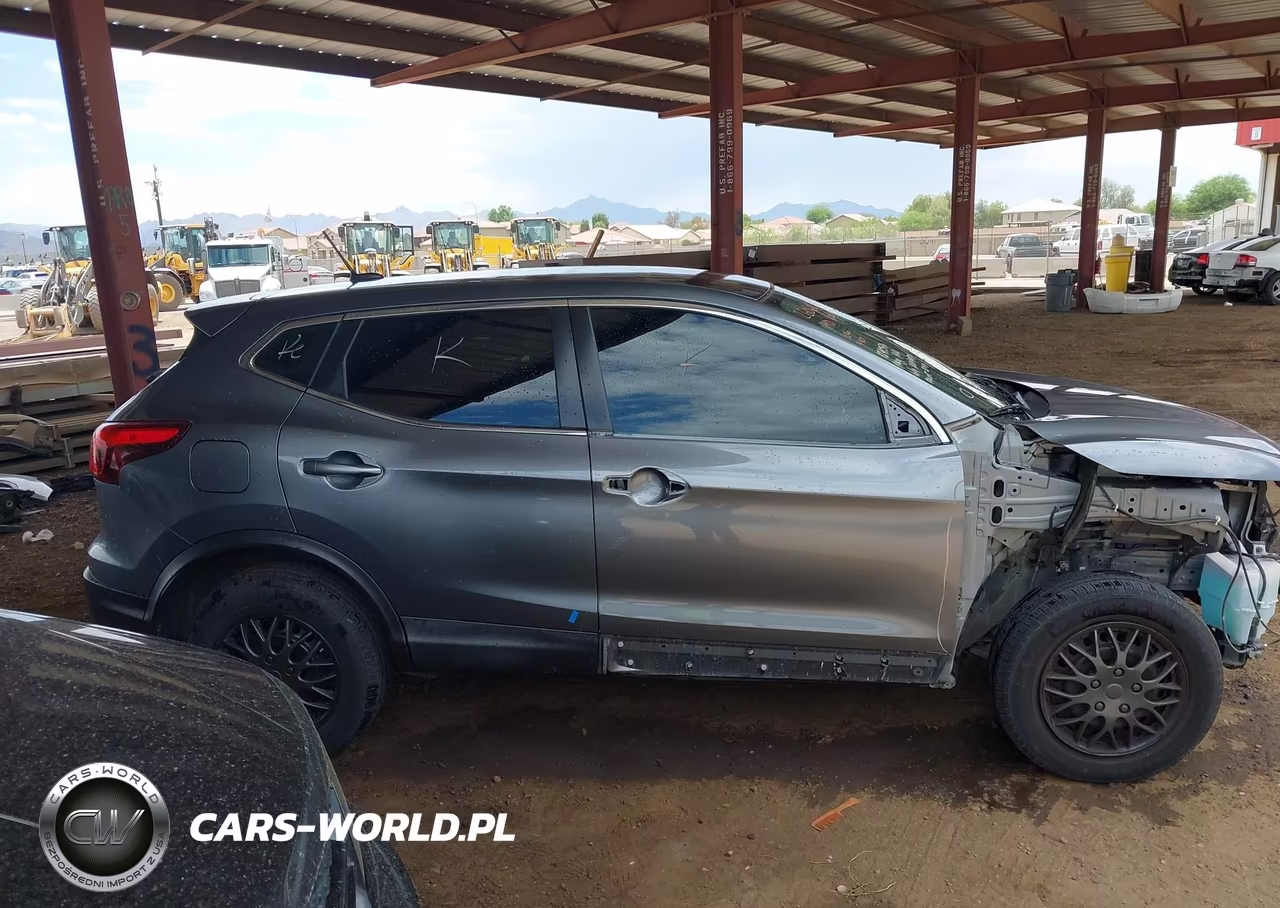 2018 Nissan Rogue Sport S VIN:JN1BJ1CP0JW184927 - 14