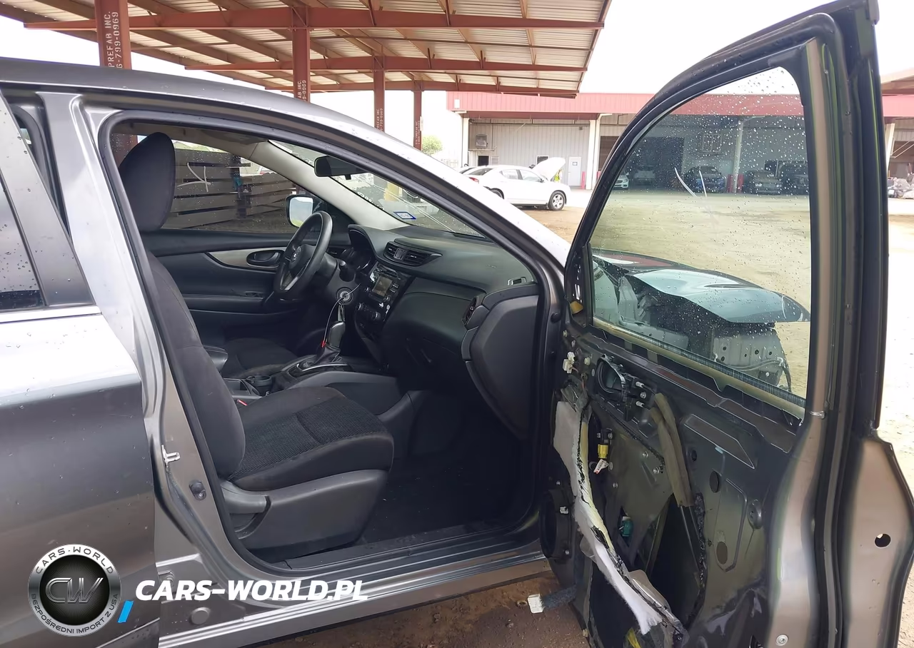 2018 Nissan Rogue Sport S VIN:JN1BJ1CP0JW184927 - 5
