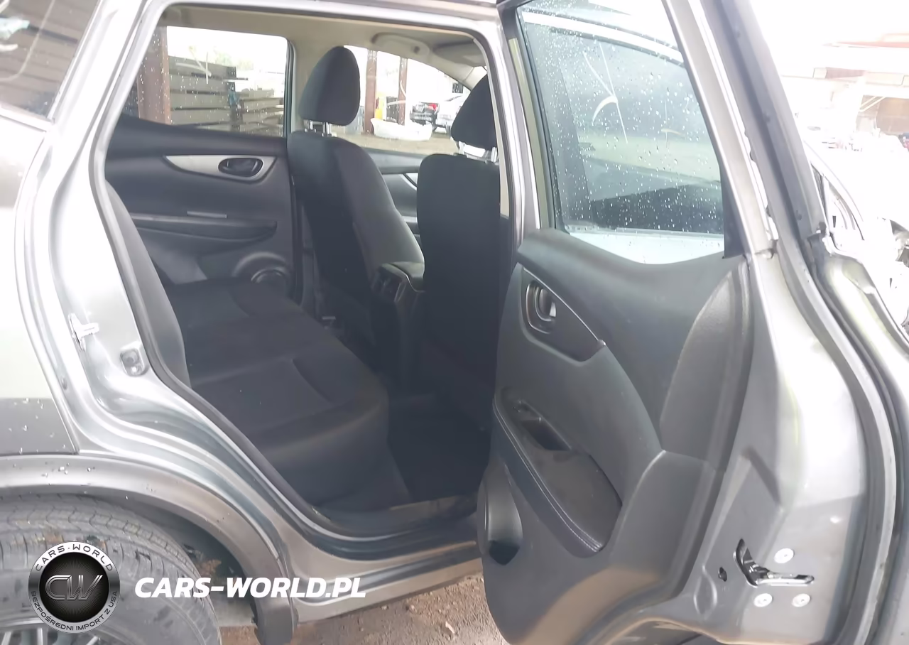 2018 Nissan Rogue Sport S VIN:JN1BJ1CP0JW184927 - 8