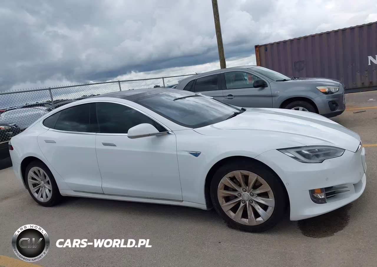 2016 Tesla Model S 60-70-75-85 VIN:5YJSA1E16GF152390 - 13