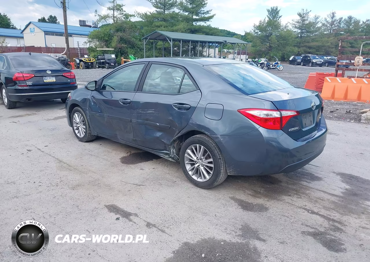 2015 Toyota Corolla Le Plus VIN:2T1BURHE1FC381647 - 3